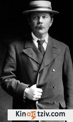 Arthur Conan Doyle 1927 photo.