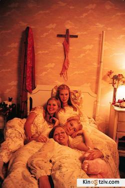 The Virgin Suicides 1999 photo.