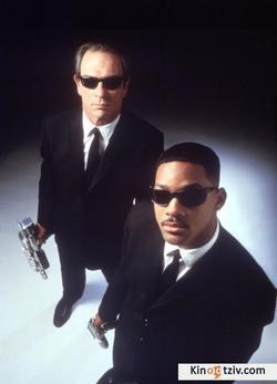 Men in Black 1997 photo.