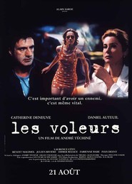 Les voleurs is similar to The Butterfly Effect 3: Revelations.